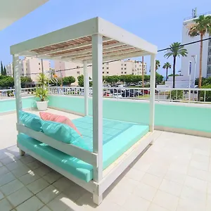 https://apartamentos-osiris.ibizaislandhotels.net